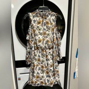 Eyeshadow dress. Super cuter good for date night 🩷